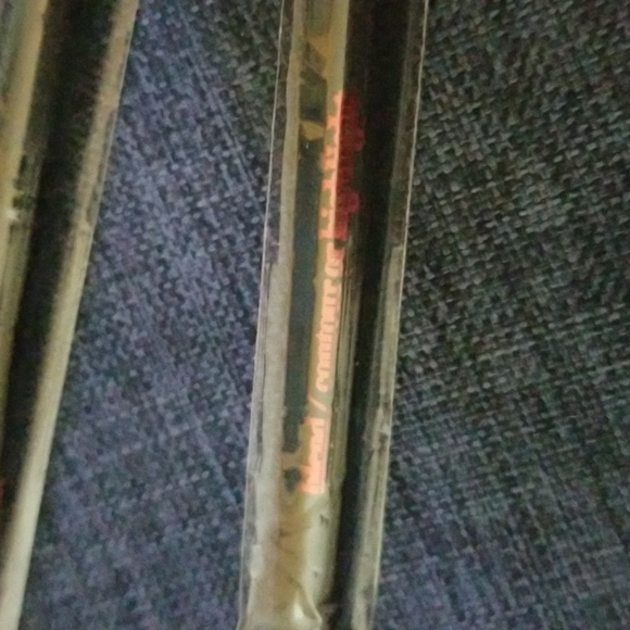 ⚠️Semi-Vintage⚠️ YBF -YOUR BEST FRIEND 4 Piece Makeup Brush Set & Case - Picture 6 of 13